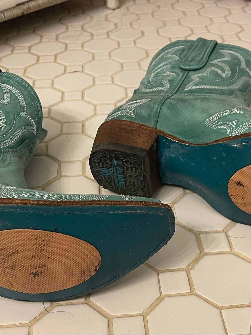 Turquoise Leather Cowboy Boots by Lane Size 8 - Picture 6 of 6